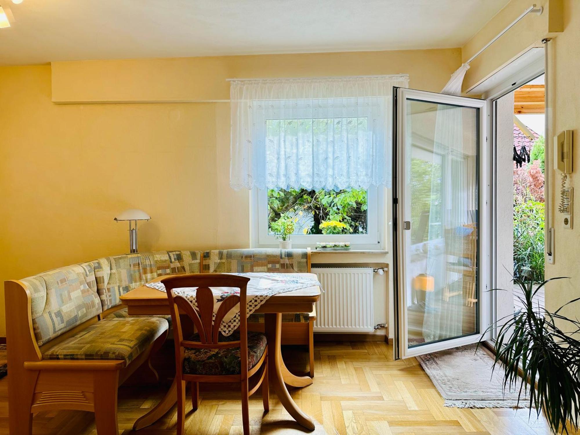 2,5-Zimmerwohnung Mit Terrasse - Keine Monteure Marbach am Neckar Exterior photo